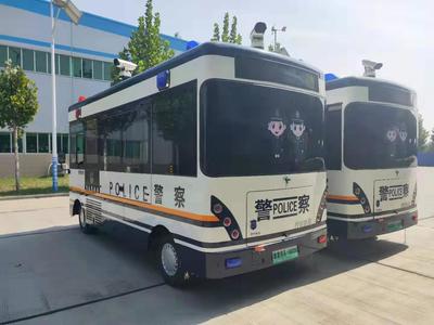 流動警務與特種車輛在現代執法中的應用